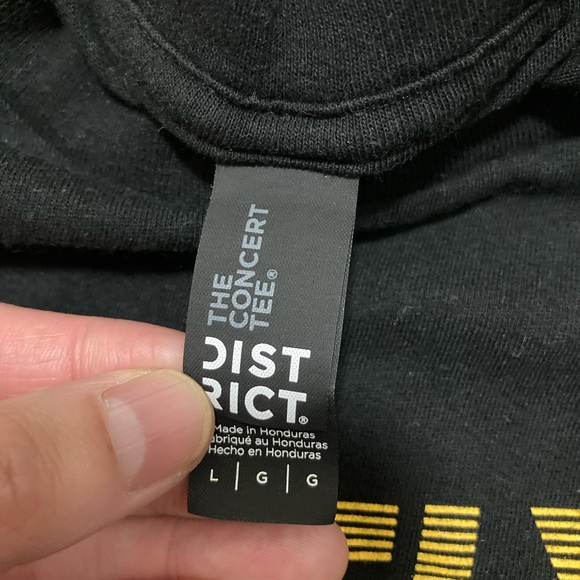 New kids on the block men’s Strictly FX - size L - Mixtape tour 2019 - Picture 5 of 7